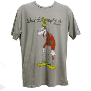 Walt Disney World classic  Goofy T-Shirt Size larg